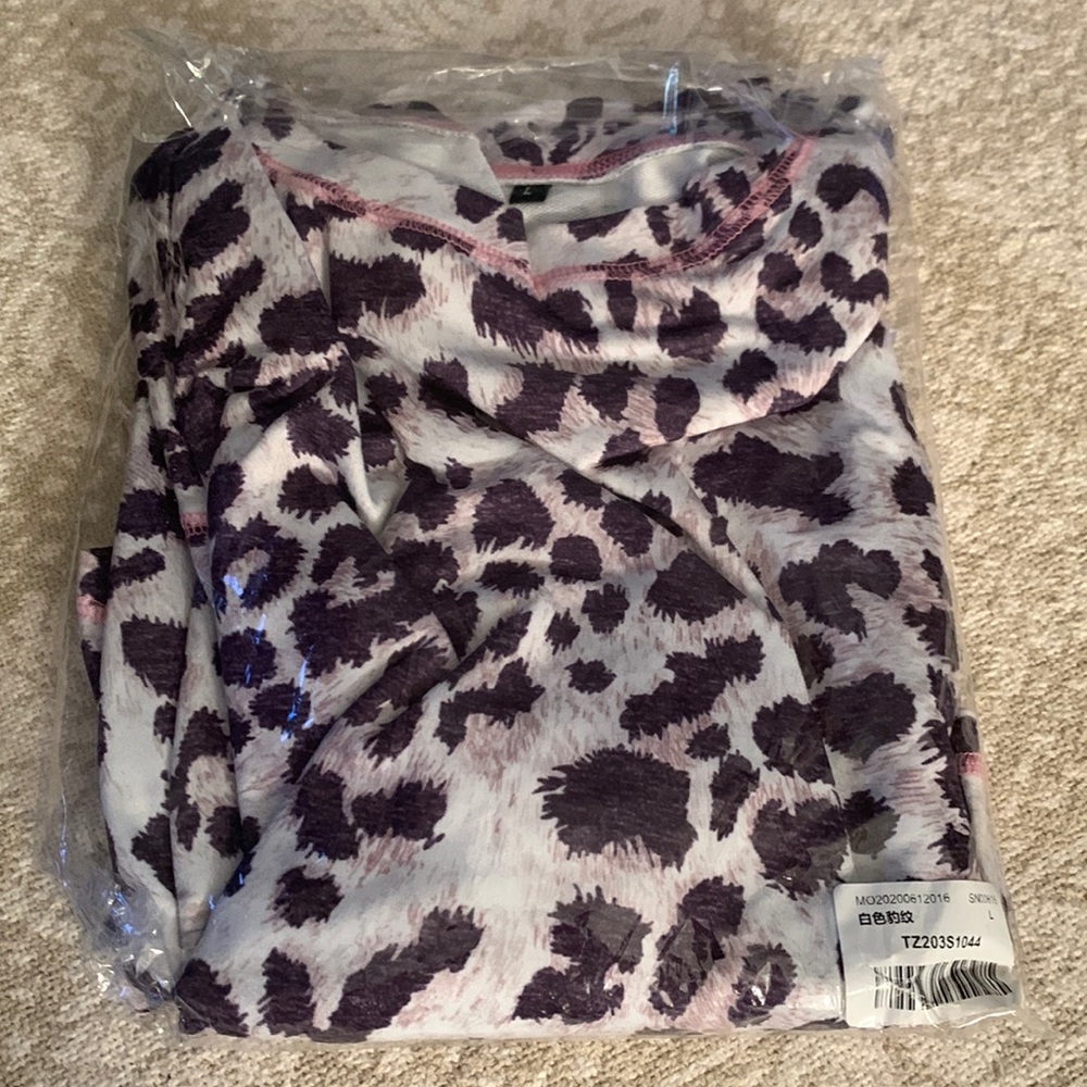 Buskin’s Animal Print Lounging Set